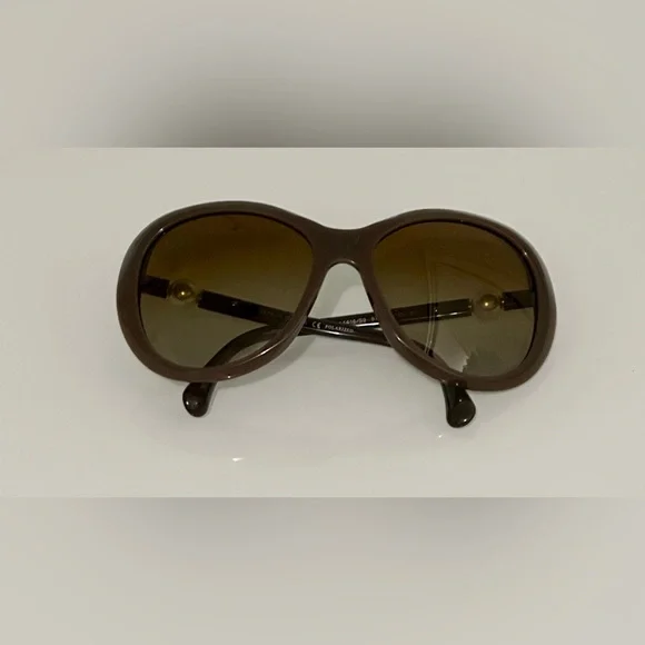 CHANEL Dark Brown Sunglasses with Pearl Accents